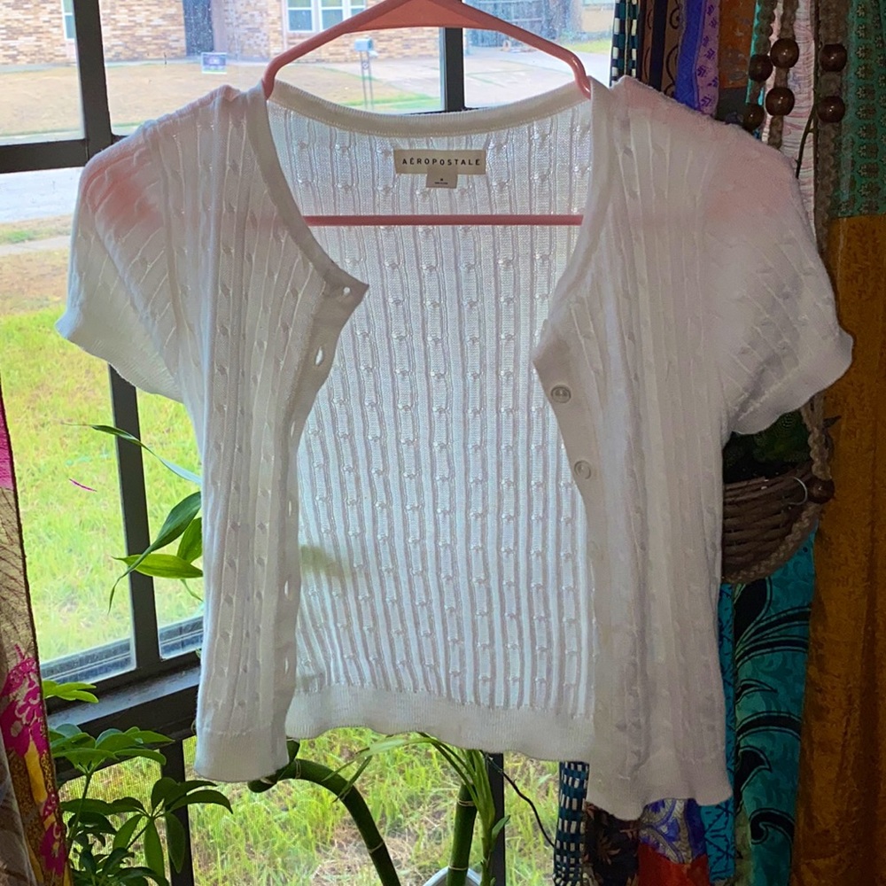 Aeropostale white knit shirt sleeve cardigan